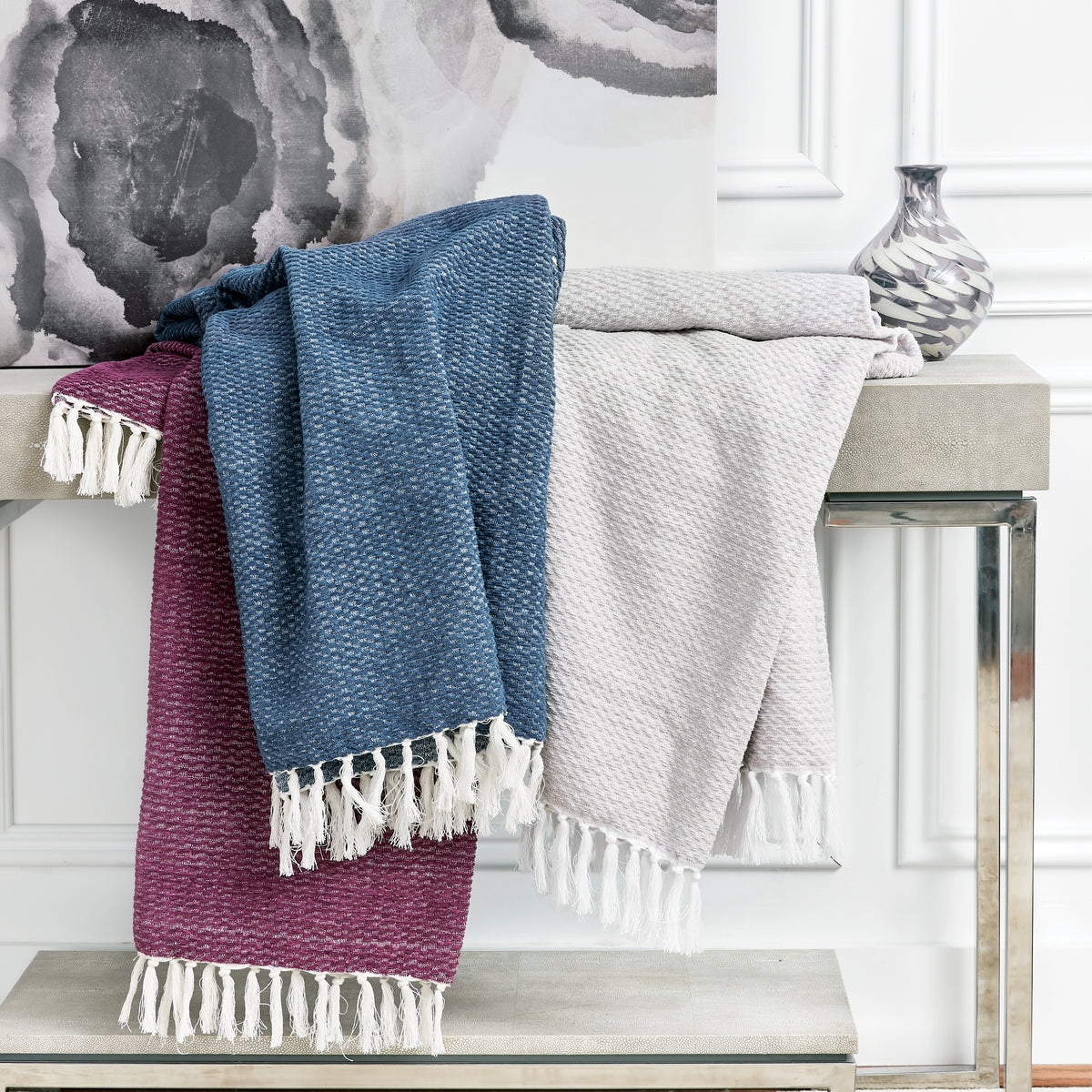ELISABETH YORK Throws Menu Bestsellers