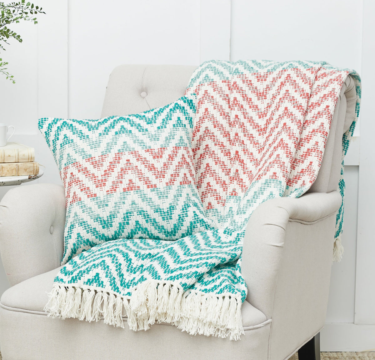 Soldes oreillers, plaids et décorations