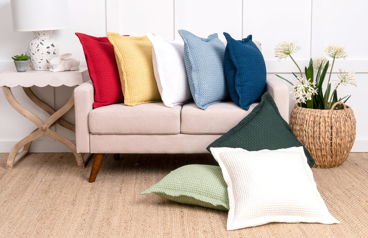 Pillows, Throws, & Decor